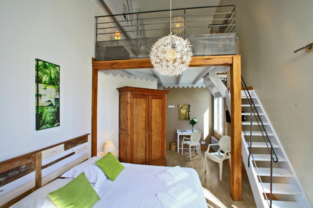 Logis Hotel La Chaize นัวร์มูติเย-ออง-ลิล ห้อง รูปภาพ