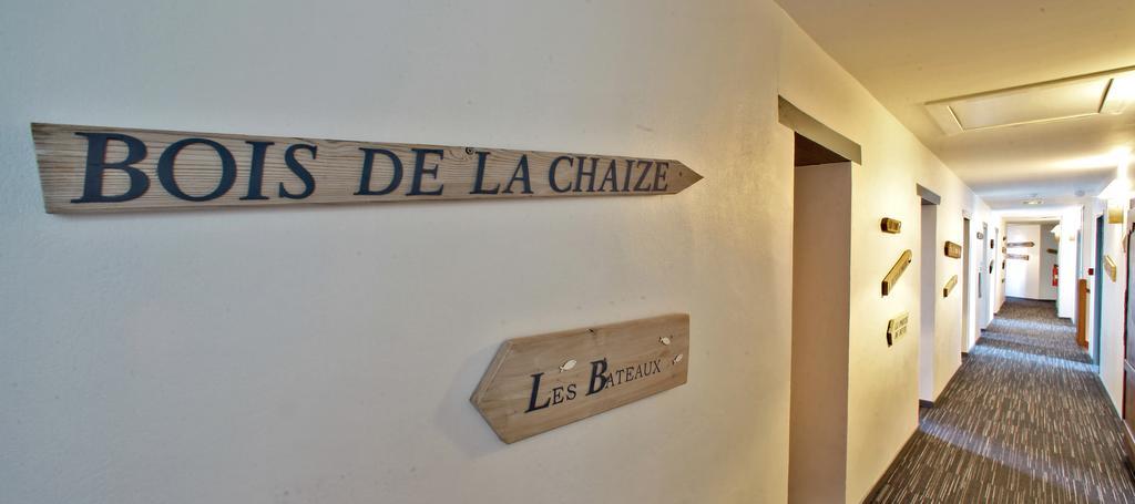 Logis Hotel La Chaize นัวร์มูติเย-ออง-ลิล ภายนอก รูปภาพ