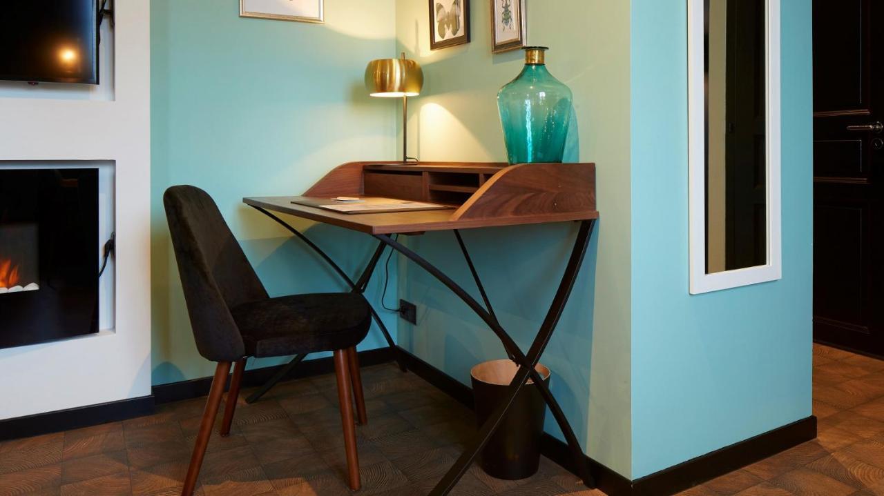 Logis Hotel La Chaize นัวร์มูติเย-ออง-ลิล ภายนอก รูปภาพ